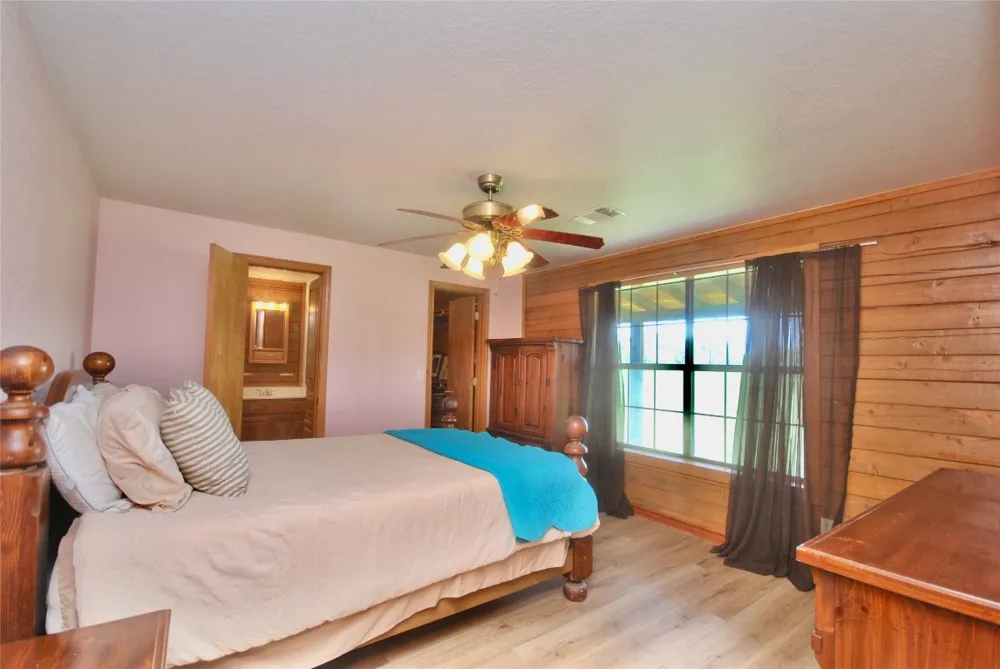 2725 Old Lehmann Road Kingsbury, TX 78638